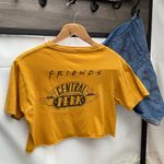 Women’s Cropped Friends Central Perk Graphic Short Sleeve Tee Shirt Photo 2