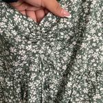 Cropped Floral Blouse Green Photo 1