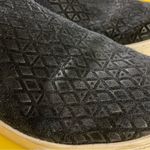 Olukai  Pehuea Leather Slip On Shoes Womens 9.5 Sneaker Shoes Black Leather Photo 5