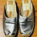 DV by Dolce Vit Tyle Metallic Silver Leather Summer Espadrille Mule Slide Flats 6.5 Photo 0