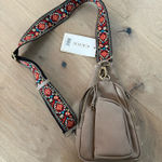 TJ Maxx Crossbody bag Photo 0