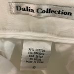 Dalia Collection  White City Fit Bermuda Shorts Sz 10 NWT Photo 4