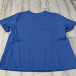 FIGS  V-Neck Short Sleeve Scrub Top in Blue Photo 4