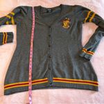 Harry Potter gray and yellow Griffindor cardigan size XL Hogwarts Photo 9