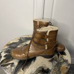 UGG  Caspia 1932 Lace Up Shearling Lined Leather Boot Photo 5