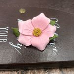 Handmade Vintage Pink Leather Flower Brooch Canada Artisan Photo 2