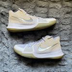 Nike Kyrie 3 Finals Gold Photo 0