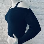EXPRESS cold shoulder black sweater size S Photo 3