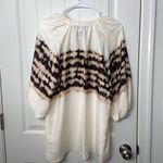 Simply Vera, Vera Wang NWOT Simply Vera Verawang women’s cream patterned elastic cuff 3/4 sleeve blouse Photo 5