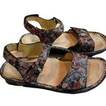 Alegria  Womens PAT 489X Sweetness Floral Mosaic Comfort Sandal Photo 3