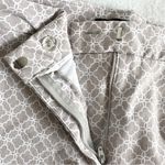 Mario Serrani Shorts Womens 10 Tan White Bermuda Pockets Stretchy Casual Comfort Photo 2