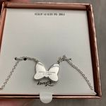 Disney NWT  Glitter Paper Pink Minnie Bow Necklace Photo 2