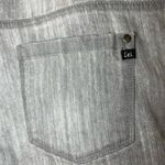 L.E.I . Women's Gray Distressed Skinny Jeans Size 11 Photo 5