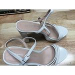 Chinese Laundry Women's 10 M White Leather Block Heel Open Toe Platform Sandals Photo 2