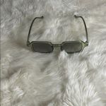 Trendy Olive Sunglasses Green Photo 2