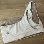 Lululemon top/sports bra Photo 0