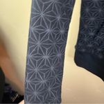 The North Face Womens Heavy Reversible Sweatshirt Jacket Fits S/M Plush Black Photo 3