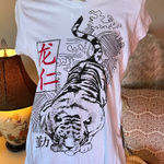 Dolls Kill Most Y2K white asian tiger, print drawing, baby Tee shirt, cotton, large juniors Photo 0