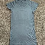 Lululemon  blue Swiftly Tech short sleeve tee size 6 Photo 5