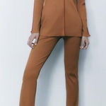 ZARA High-waisted Caramel/Brown Ribbed
Pants Set (Top Medium,Bottom Small) Photo 0