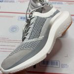 Steve Madden ELEVATE 3 GREY WHITE. SIZE 8 Photo 4