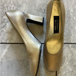 Stuart Weitzman  Gold Dress Pumps Heels Size 6.5B Metallic Occasion Party Photo 0