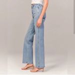 Abercrombie & Fitch A&F “The 90's Relaxed high rise Jean” light wash baggy denim Jean long tall Photo 2