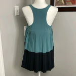 Athleta  Swing Forward Pleated Tank Top Size Small NWT Green Navy Blue Racerback Photo 4