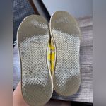 Toms  7.5 Lemon‎  slip on flats shoes espadrilles Photo 6