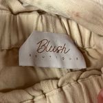 Blush  Boutique Skirt Wrap Photo 2