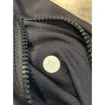 Lululemon  Runday Crop Size 10 Parallel Stripe Black White Zipper Ankle Photo 7