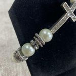 Cross Stretch Bracelet with Rhinestones Photo 2