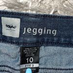 Mossimo Supply Co lightly worn jeans Photo 3