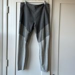 Outdoor Voices Springs 7/8 Legging Size Large Colorblock Photo 3