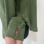 JoyLab Crew Neck Active Sweatshirt Thumbholes Size XS Women’s Green Photo 4