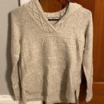 Sonoma  comfy v neck sweatshirt. Lightly worn Photo 0