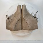 Toms Women's Shoes Size 8.5 Brown Suede Lace-Up Almond Toe Buck Wedges Heels Photo 6