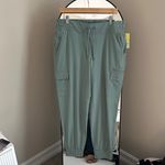 All In Motion  Green Cargo Mid-rise Jogger NWT Photo 11