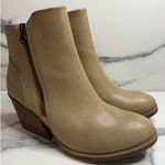 Kork-Ease Korks Women's Beige Vegan Leather Wedge Heel Khele Boots Sz 7.5 Boho Festival Photo 0