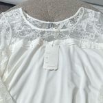 Monoreno Lace  Detail‎ Tunic Photo 9