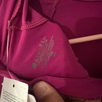 Athleta  Long Sleeve Surf Swim Rashgaurd Top Magenta Pink Women's Size Small NWT Photo 8