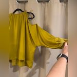 Glam Women's NWT Glow Green Blouse Photo 2