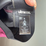 Ultracor  Women's Gradient Pink/Purple Striped Leggings Size Small‎ Photo 3