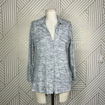 James Perse James‎ Perse Melange Button Down Top in Gray Size 2 / US Medium Photo 2