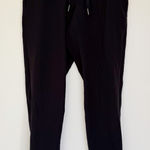 Lululemon  On the Fly 7/8 Pant Woven Black Size 4 LW5BPMS Photo 0
