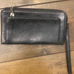 Relic ‎ black leather wristlet wallet Photo 0
