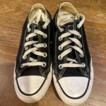 Converse Black Low-Top Photo 0