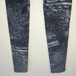 Champion Duo Dry Black / Gray Patterned Leggings Size Medium Photo 6