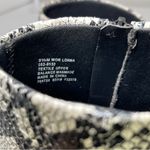 Worthington  Lorna Snakeskin Ankle Booties Women 9.5 Pointed Toe Memoryfoam Zipup Photo 6