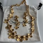 Oscar de la Renta  Gold Floral Necklace earrings set Photo 0